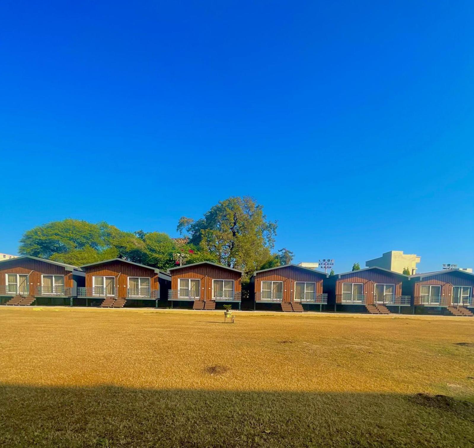 Vrindavan Greens Resort Udaipur Exterior foto