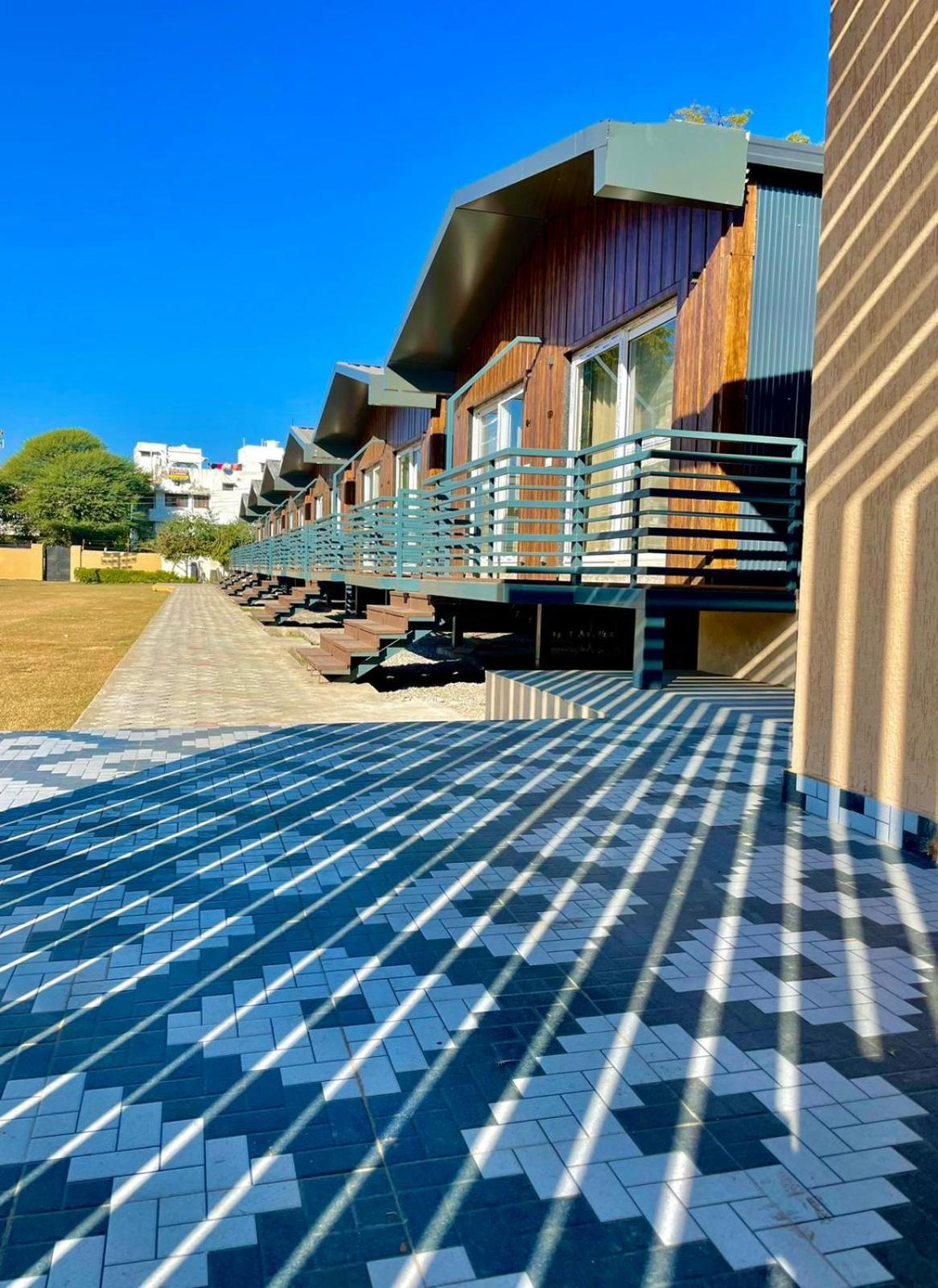 Vrindavan Greens Resort Udaipur Exterior foto